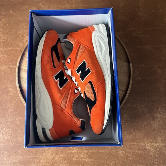 New Balance 990v2 Made in USA Marigold Suede Orange Shoes Sneakers Men's 10 - Picture 8 of 16